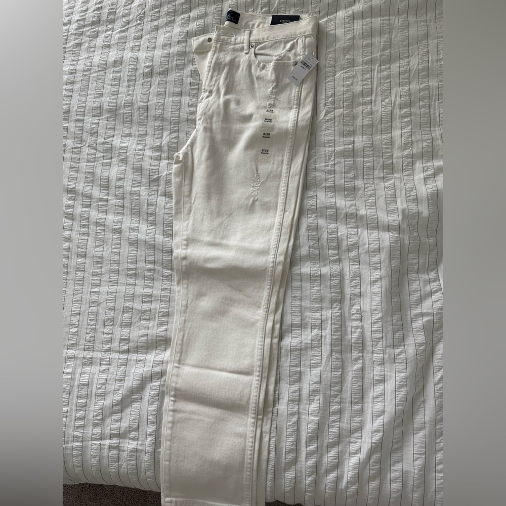 Gap White Distressed High Rise Jeans